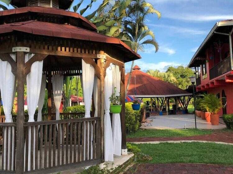 酒店 La Granja Eco