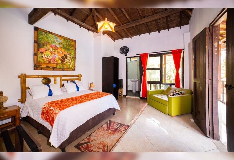 هتل La Granja Eco