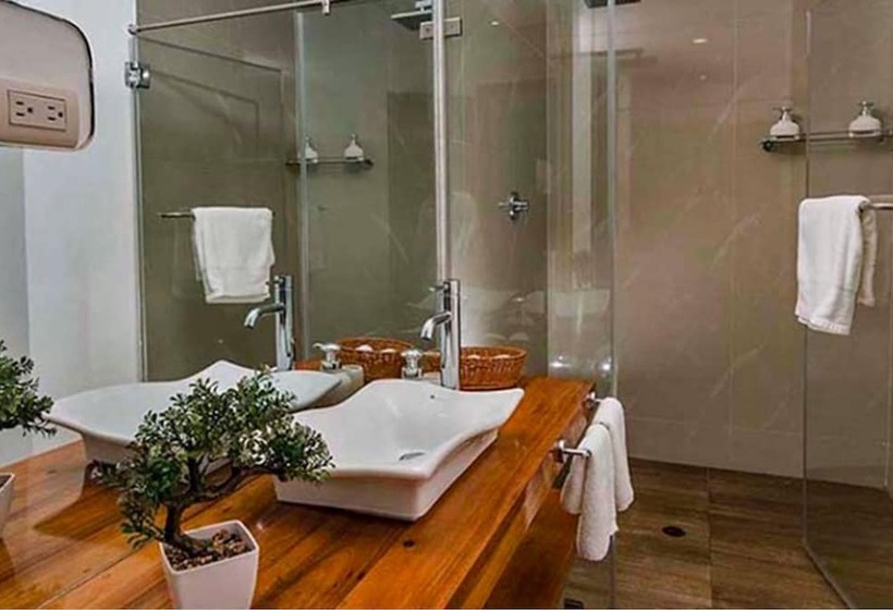 בית מלון כפרי La Isla