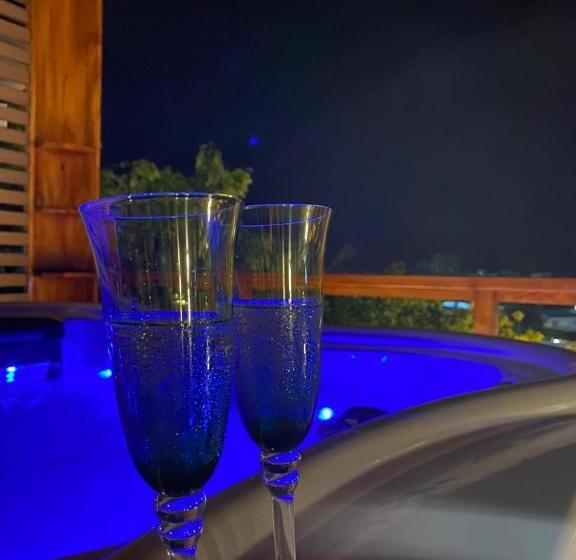 בית מלון כפרי La Isla