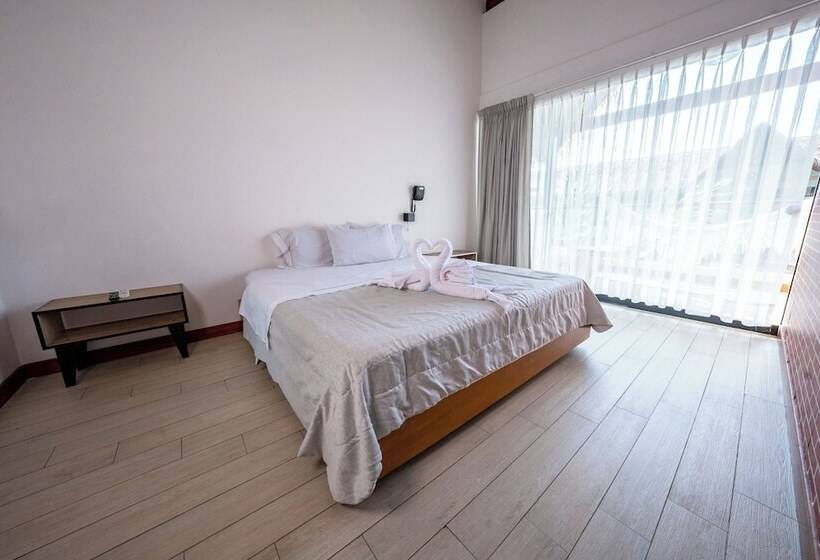 فندق Las Hamacas