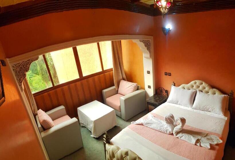 Отель Hôtel Restaurant Les Etoiles Du Toubkal