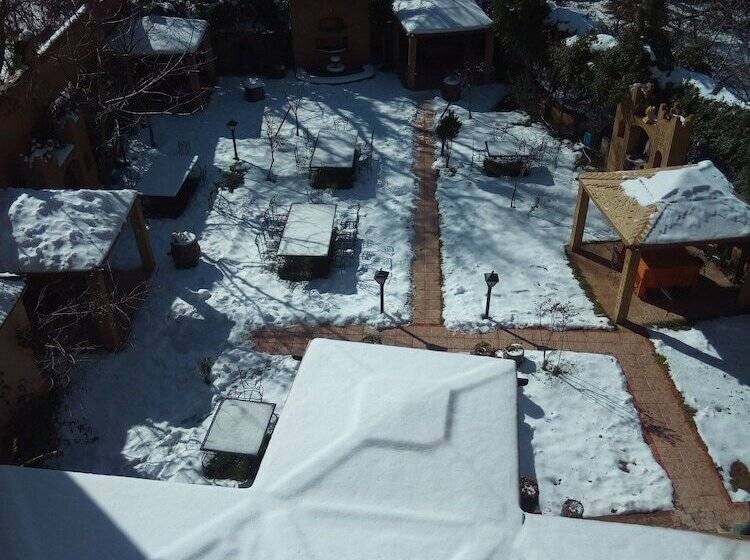 호텔 Hôtel Restaurant Les Etoiles Du Toubkal