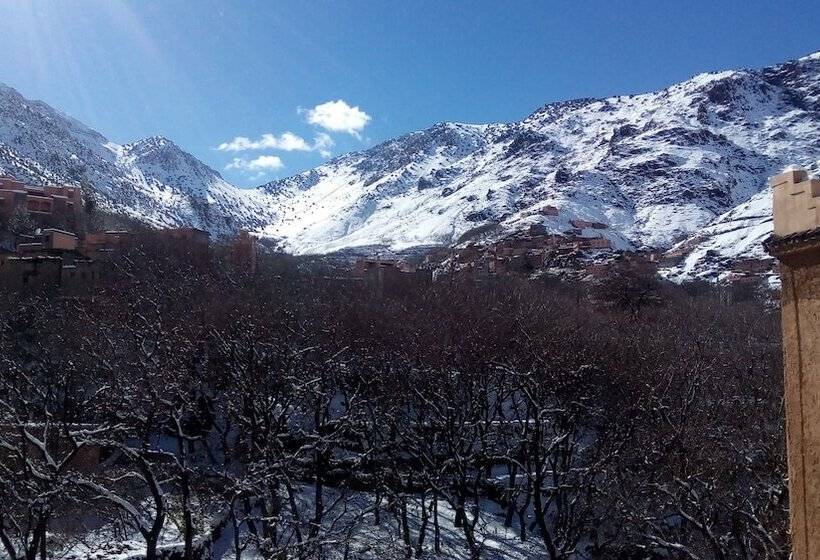 호텔 Hôtel Restaurant Les Etoiles Du Toubkal
