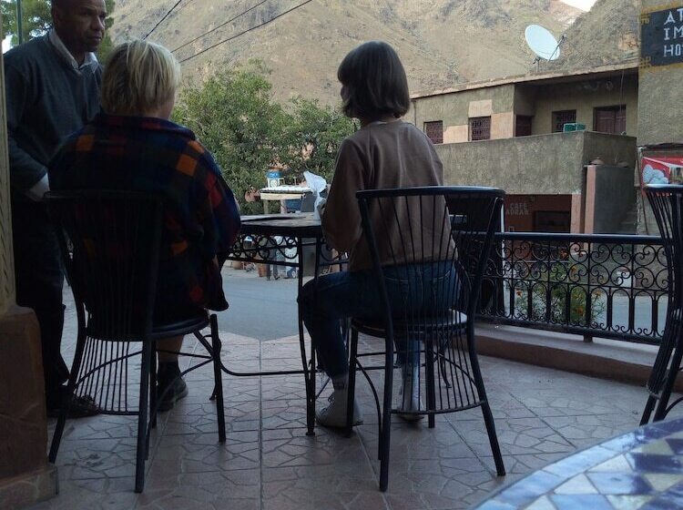 호텔 Hôtel Restaurant Les Etoiles Du Toubkal