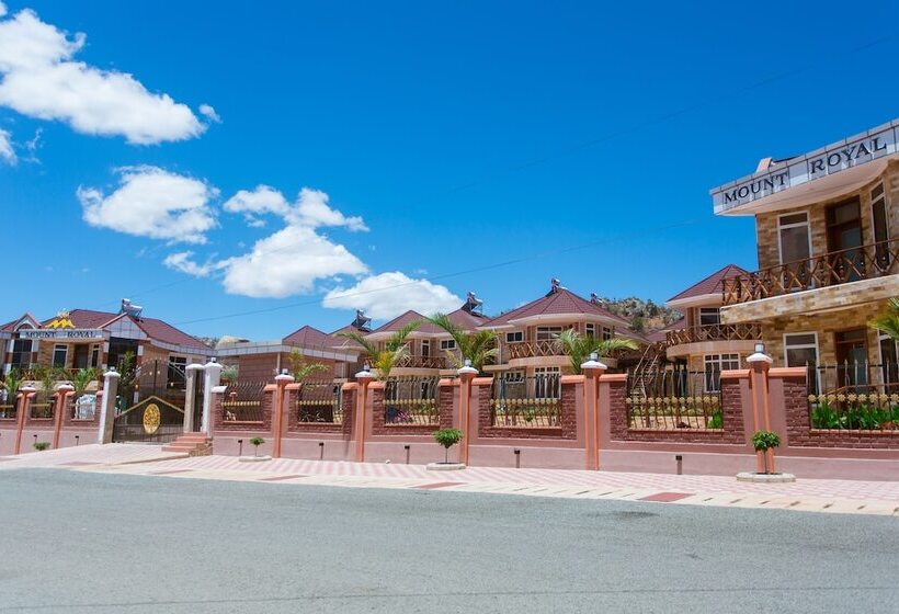 ホテル Mount Royal Villa