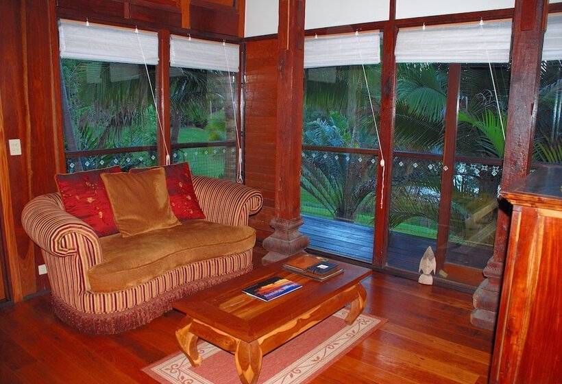فندق Wollumbin Palms Rainforest Retreat