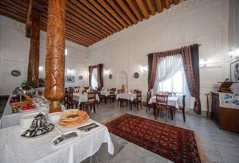 ホテル New Star Khiva