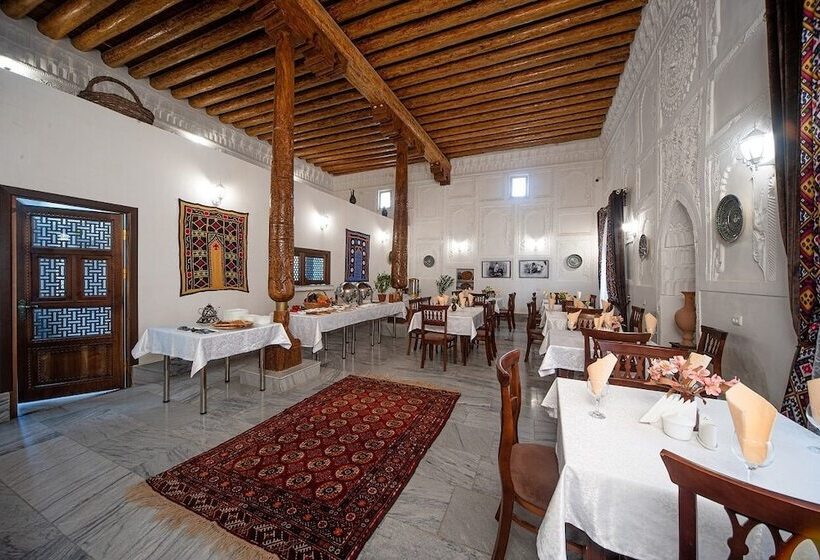 ホテル New Star Khiva