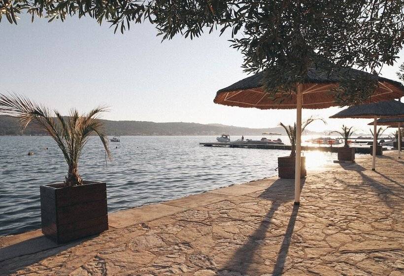 فندق Olivia Green Camping