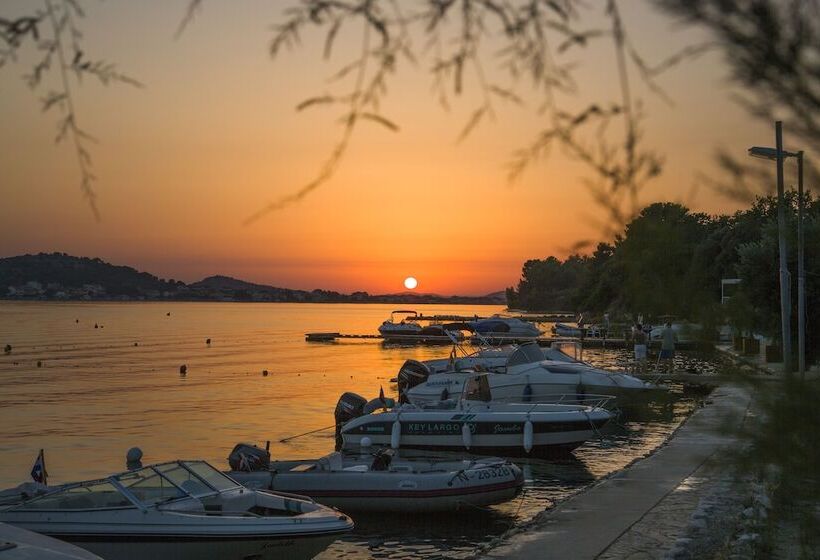 酒店 Olivia Green Camping