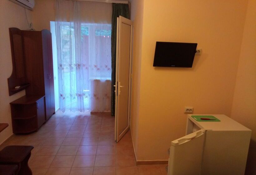 هتل Pansionat Otrada