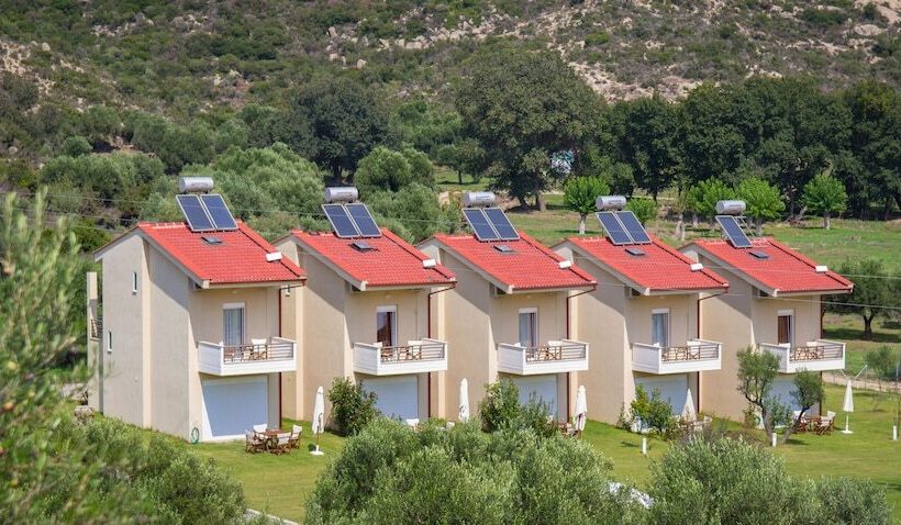 ホテル Parea Kalamitsi