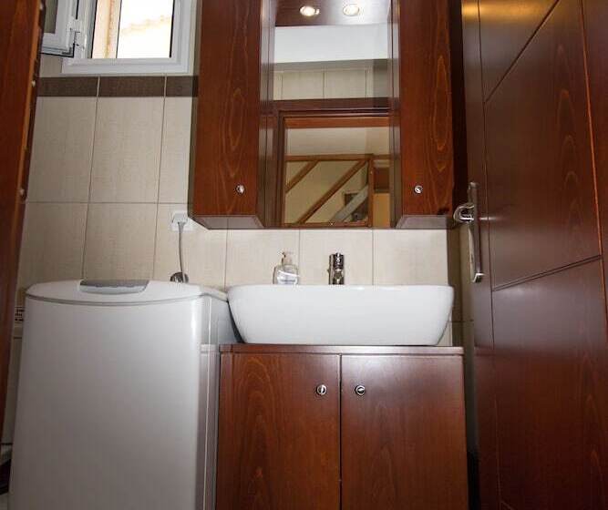 ホテル Parea Kalamitsi