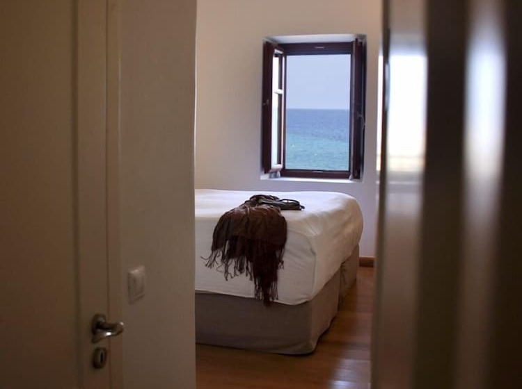 בית מלון כפרי Pirgos Mavromichali