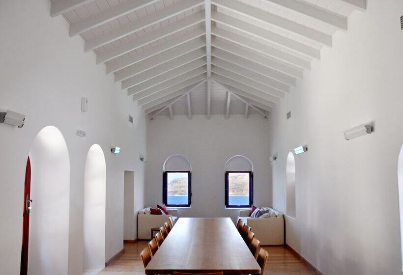 호텔 Pirgos Mavromichali