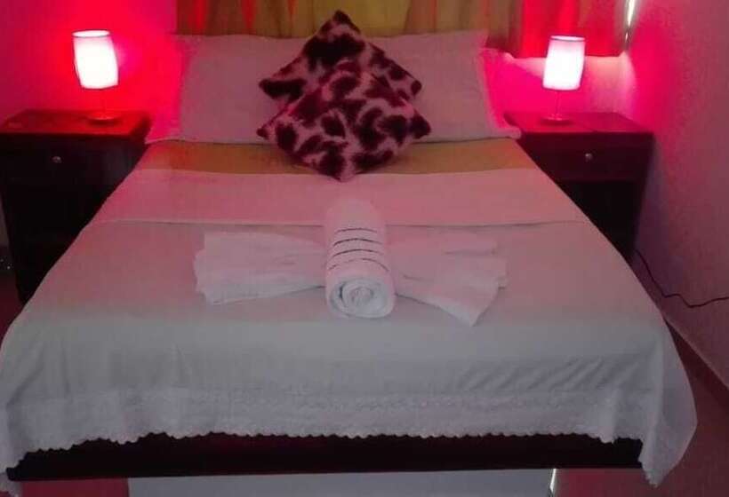 Отель Playa Verde Cienaga