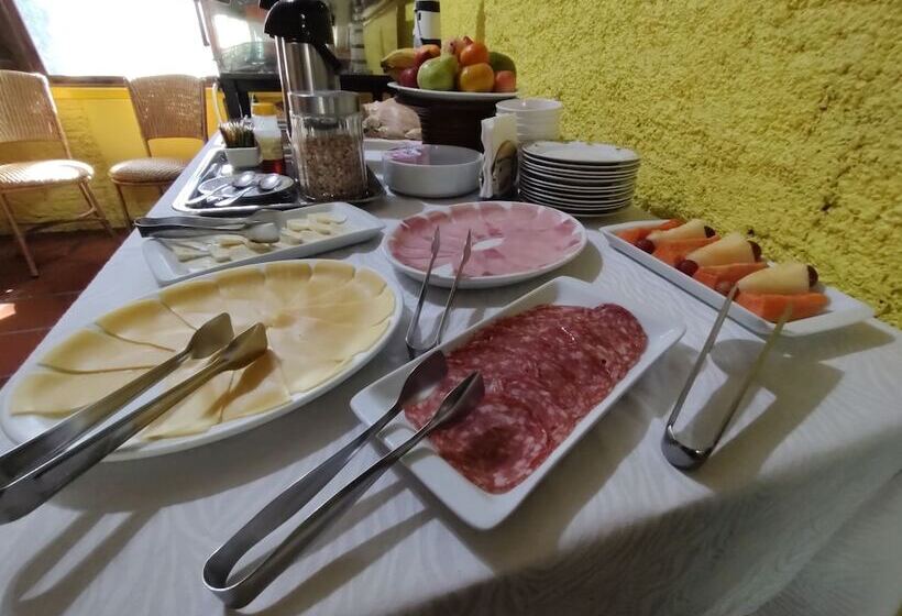 ホテル Pousada Enseada Das Conchas