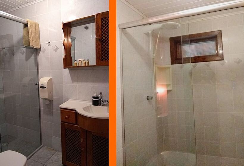 ホテル Pousada Enseada Das Conchas