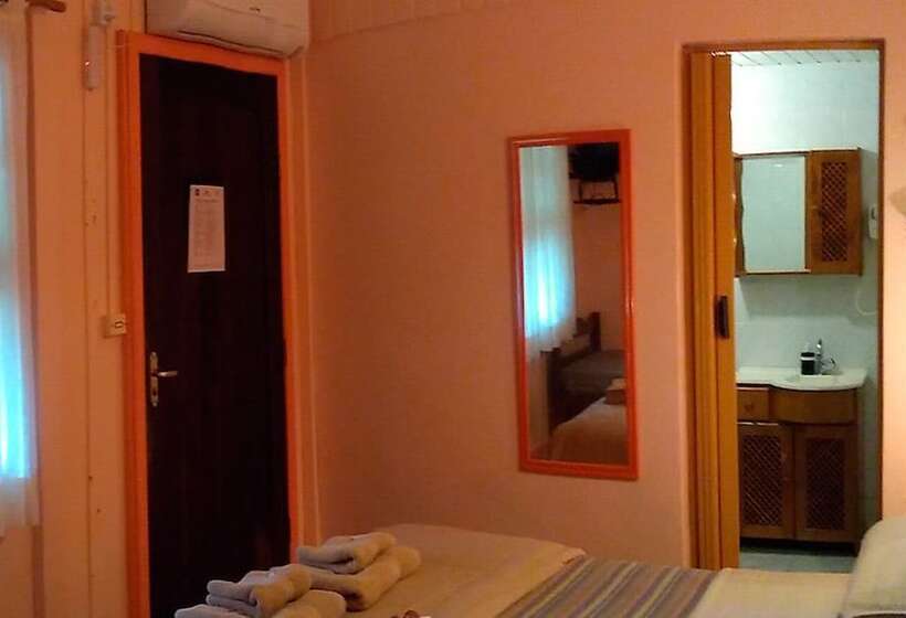 ホテル Pousada Enseada Das Conchas