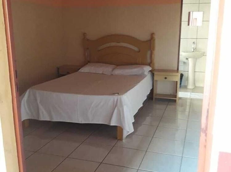 Отель Pousada Mariana