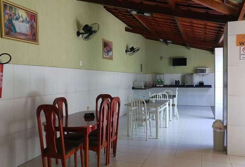 בית מלון כפרי Pousada Salesianos