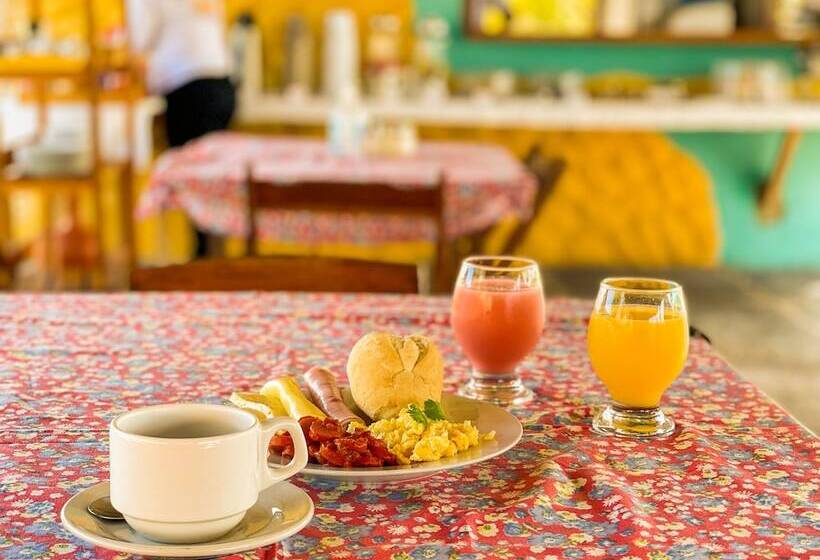 ホテル Pousada Theodora