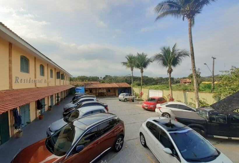 ホテル Residencial Rosi