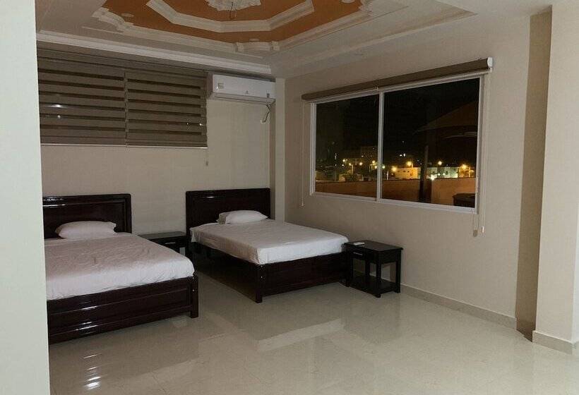 Отель Sinai Tower Inn