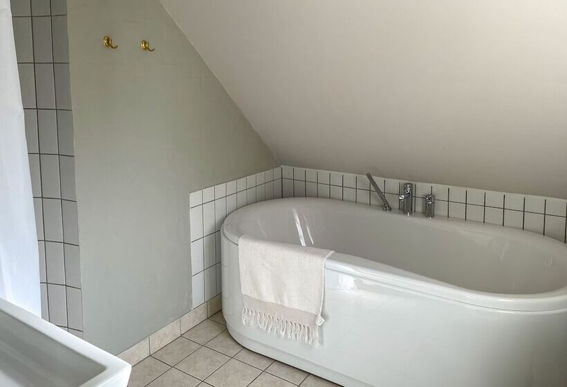 ホテル Strandgaarden