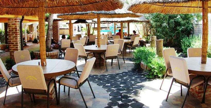 בית מלון כפרי The Movie Resort Apart