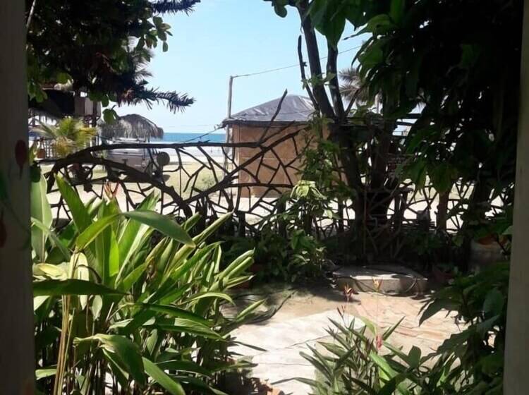 בית מלון כפרי The Sea Garden House