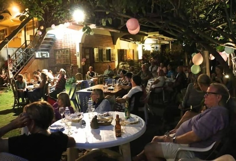 בית מלון כפרי The Sea Garden House