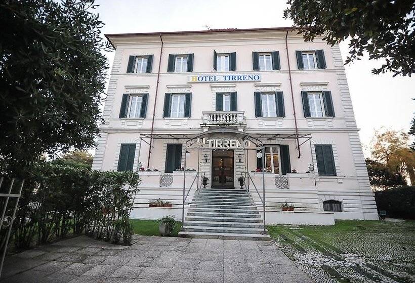 호텔 Tirreno