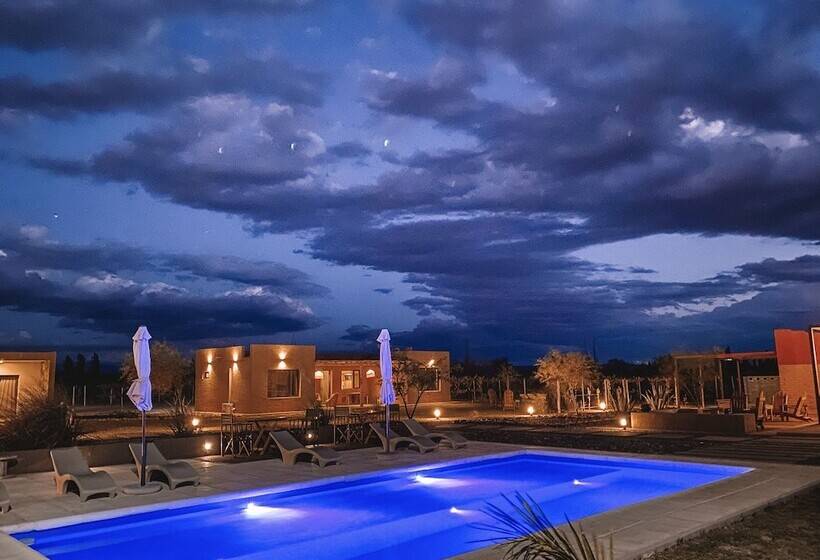 ホテル Tres Cruces Lodge