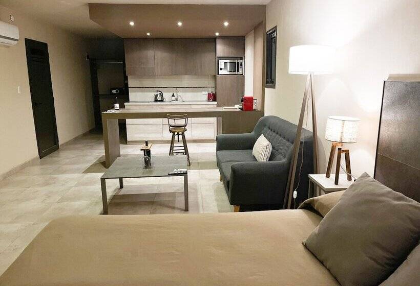 ホテル Tres Cruces Lodge