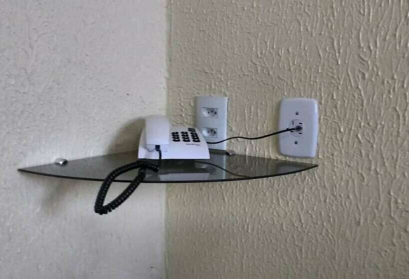 فندق Val Paraiso