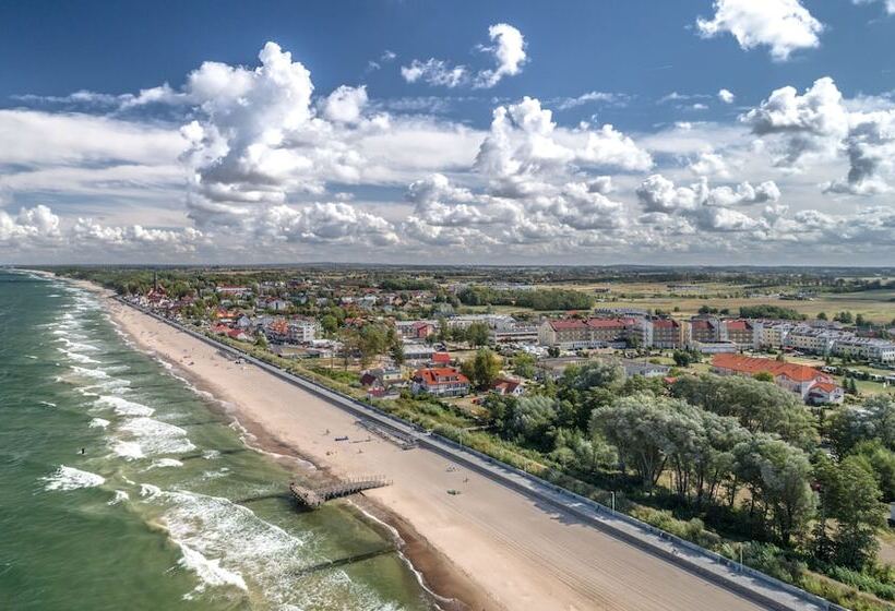 ホテル Wczasowa 8 Apartments