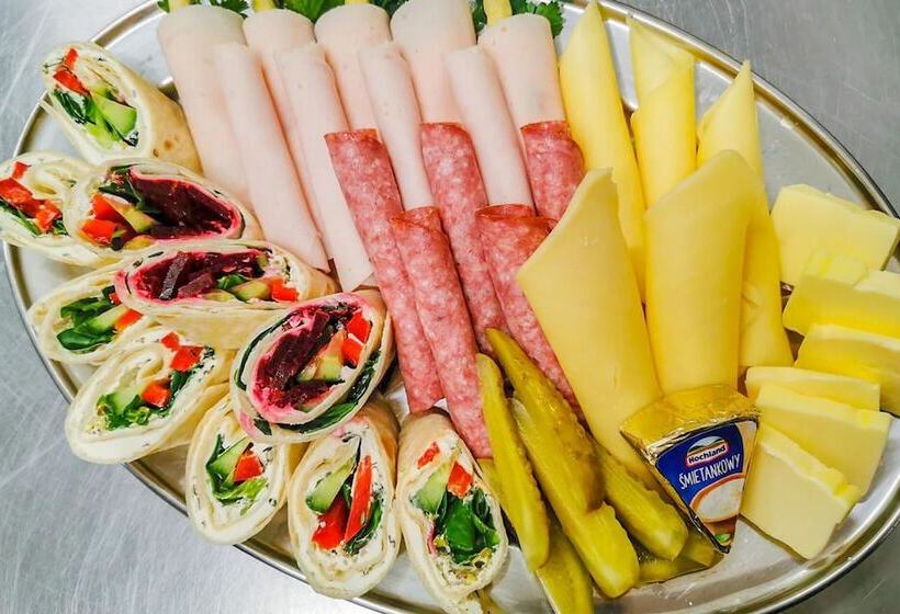 ホテル Wczasowa 8 Apartments