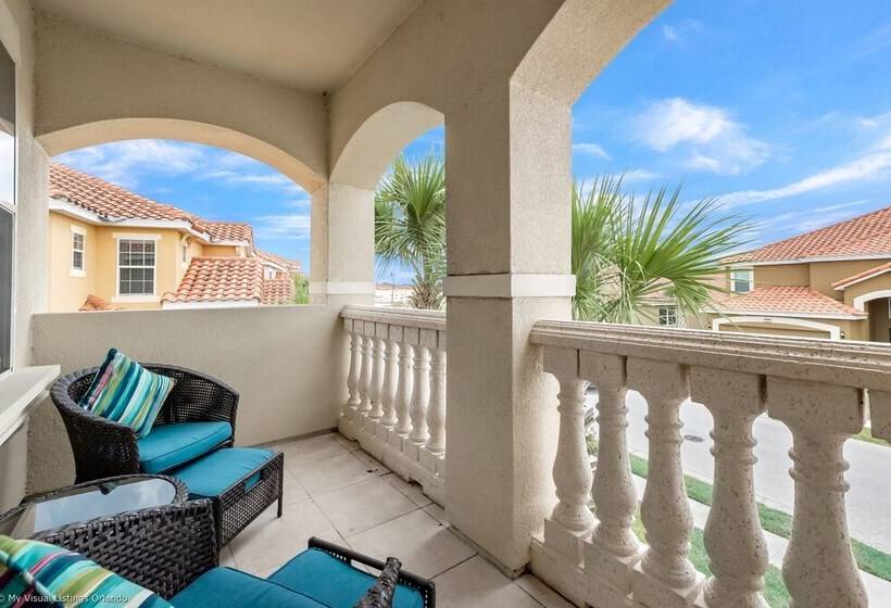 Impressive Waterfront Retreat Near Disney With Cinema Room   5bd/4ba Ph   Rav5341