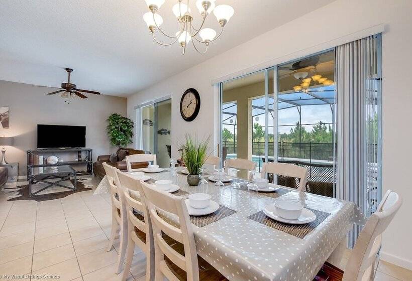 Impressive Waterfront Retreat Near Disney With Cinema Room   5bd/4ba Ph   Rav5341