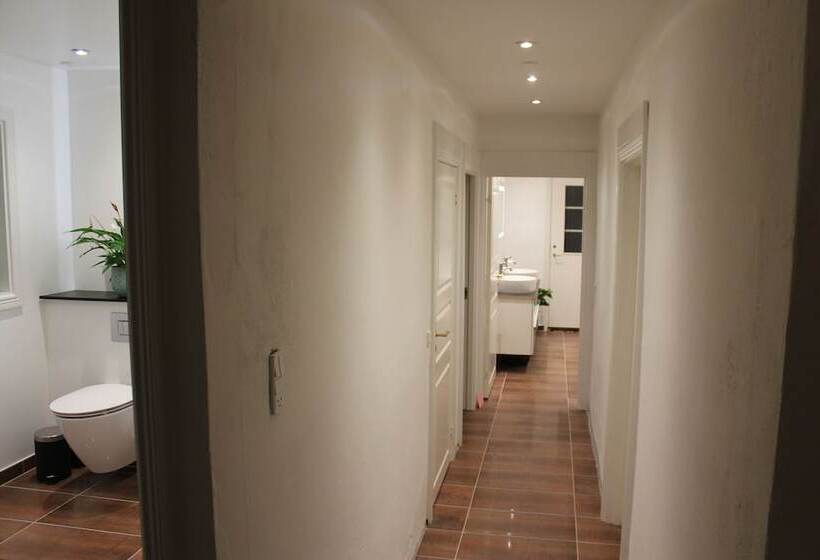 Katrinelund Bed And Breakfast