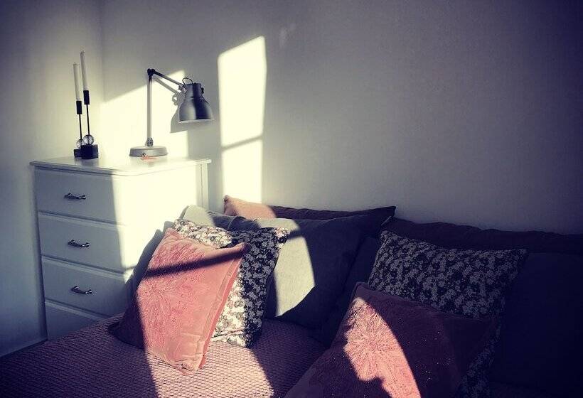 Katrinelund Bed And Breakfast