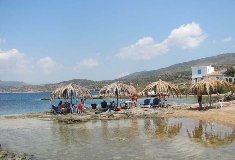 Lakonia Bay   Apartments