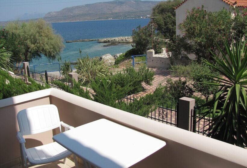 Lakonia Bay   Apartments