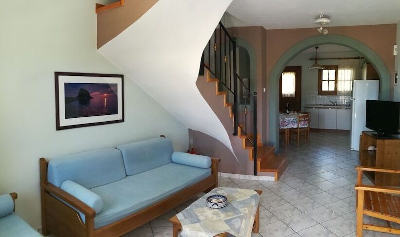 Lakonia Bay   Apartments