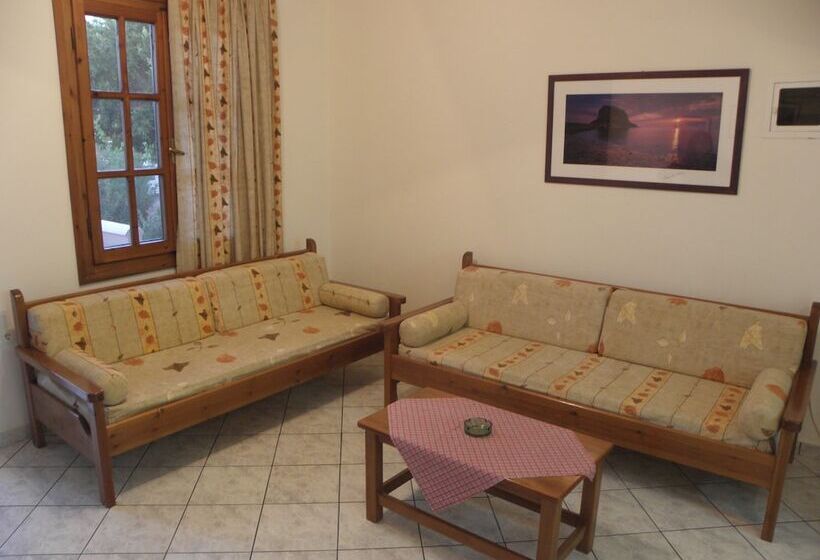 Lakonia Bay   Apartments