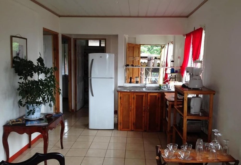 Little Paradise Hostel