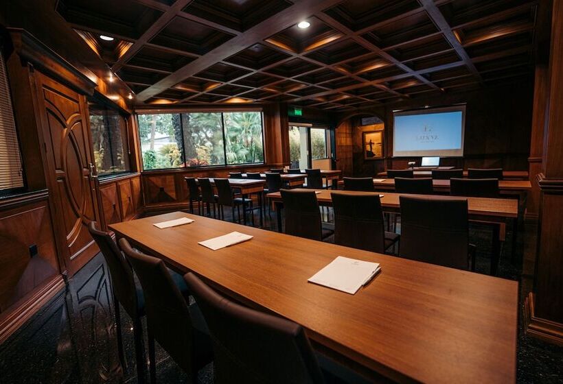 Luxva Hotel Boutique