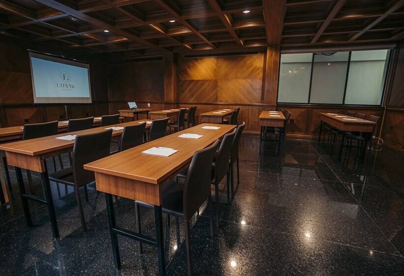 Luxva Hotel Boutique